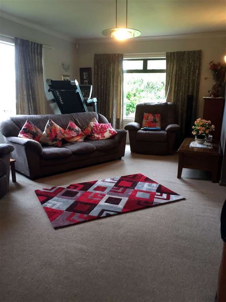 18 Sharaleigh Place Grandview Heights_33