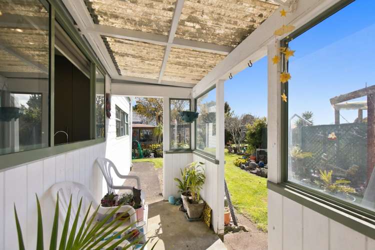 30 Memorial Place Waitara_23