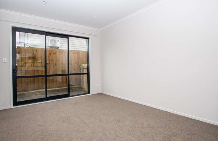 12/10 Charlemont Street 3295_4