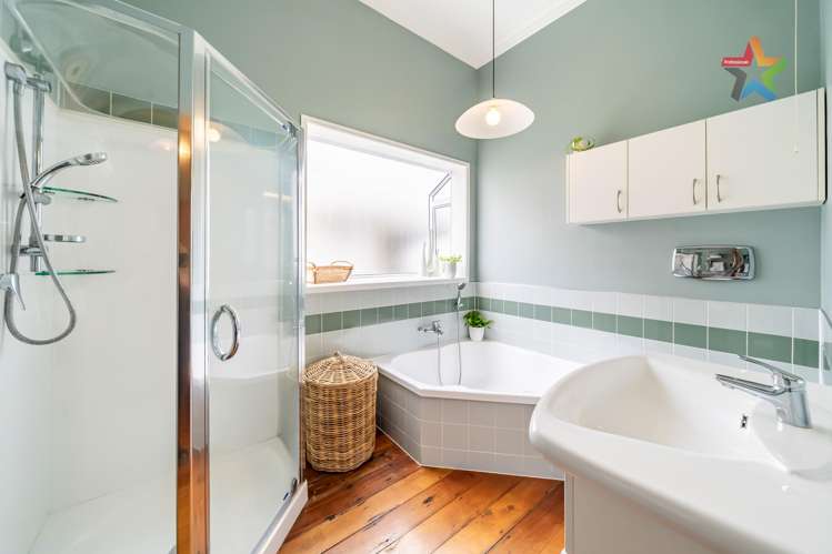 50 Kebbell Grove Epuni_15