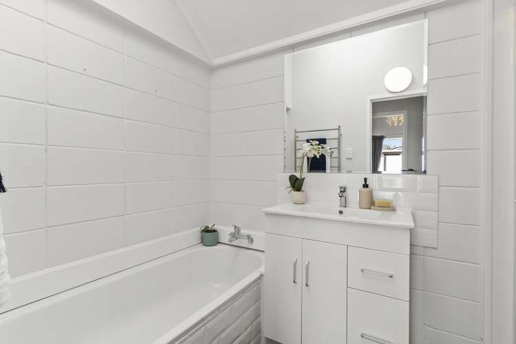 2/120a Birkdale Road Birkdale_15