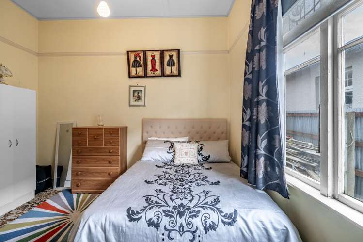 35 Earnslaw Street Avenal_10