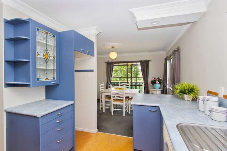 42 Redvers Drive Belmont_5