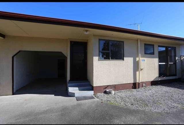 2/757 Gladstone Road Te Hapara_4