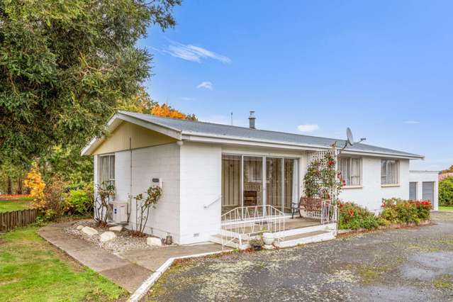 VACANT AND PRICED FOR A QUICK SALE