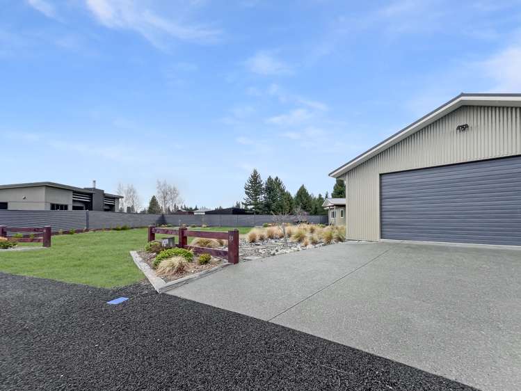 35 Irishman Drive Twizel_25
