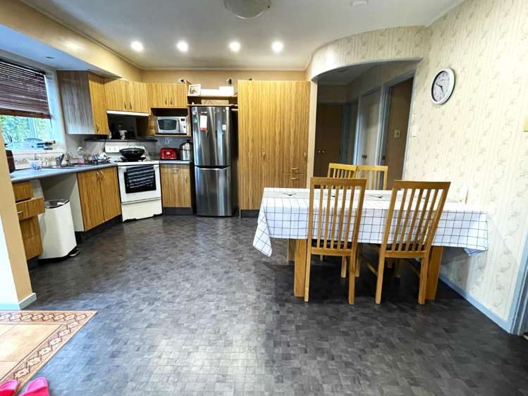 69 Chilcott Rd Henderson_7