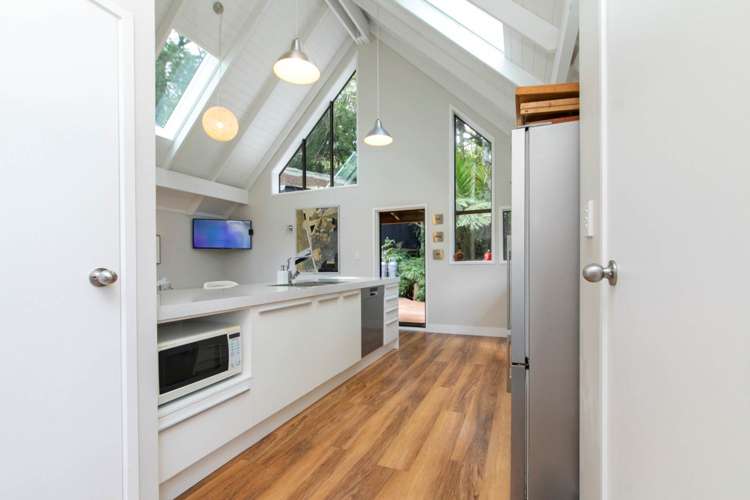 102a Huia Road Titirangi_8