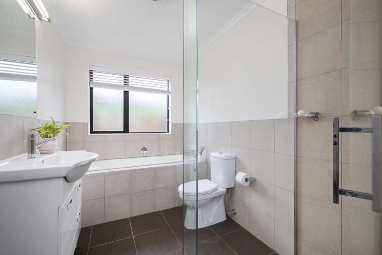 25 Ripple Grove Waiuku_16