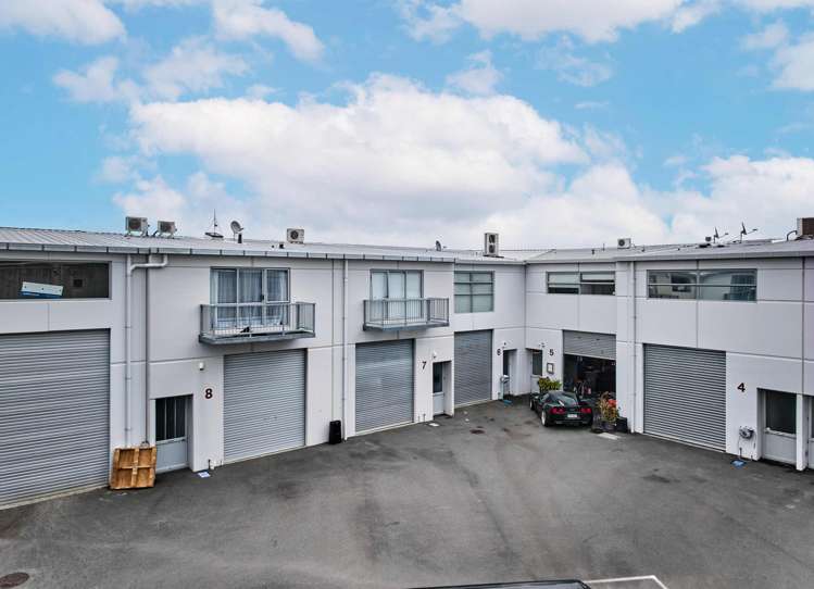 7/2 Northpoint Street Plimmerton_1