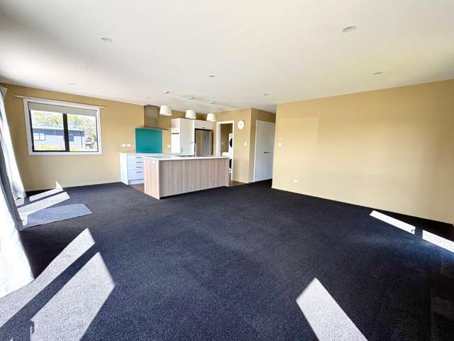 6a Paparoa Way, R D 2 10113_2