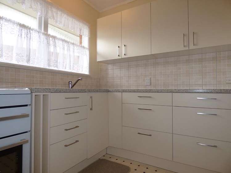 2/98 Grey Street Onehunga_2