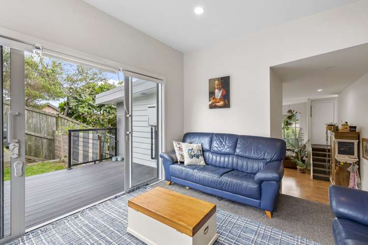 21a Avion Terrace Raumati Beach_9