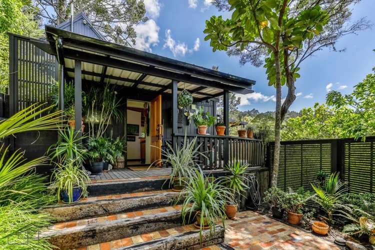 28 Wood Bay Road Titirangi_1