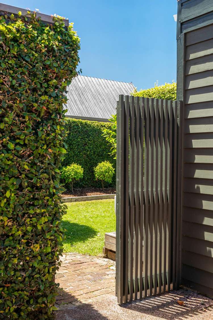 9b Pukeora Avenue Remuera_15