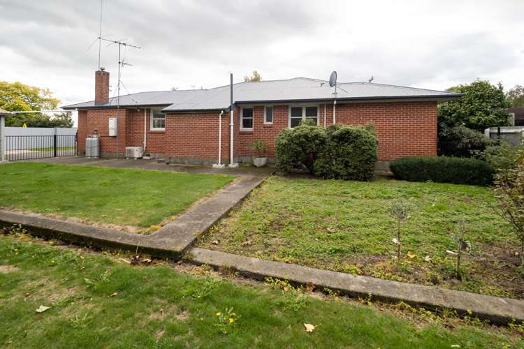 119 Racecourse Road Allenton_16