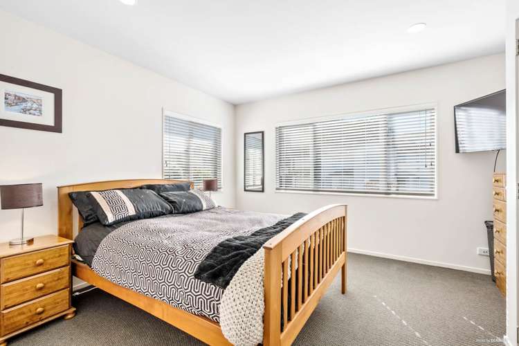 5 Amaretto Avenue Flat Bush_14