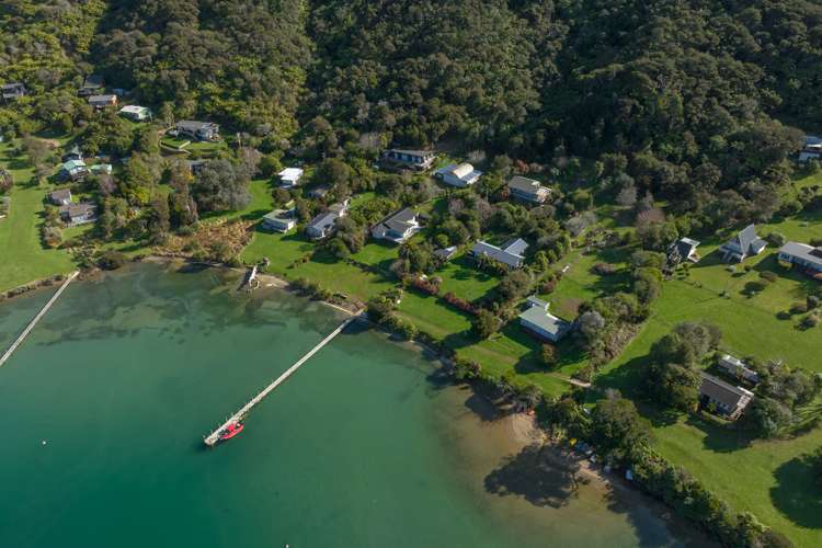 Lots 1, 3, 14 and 15 Lochmara Bay Marlborough Sounds_3