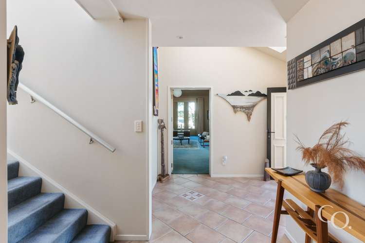 2/51 Cliff Road Tauranga Central_11