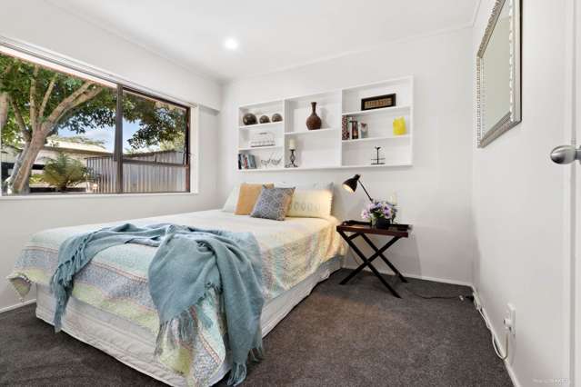 2/22 Beaumaris Way Conifer Grove_4