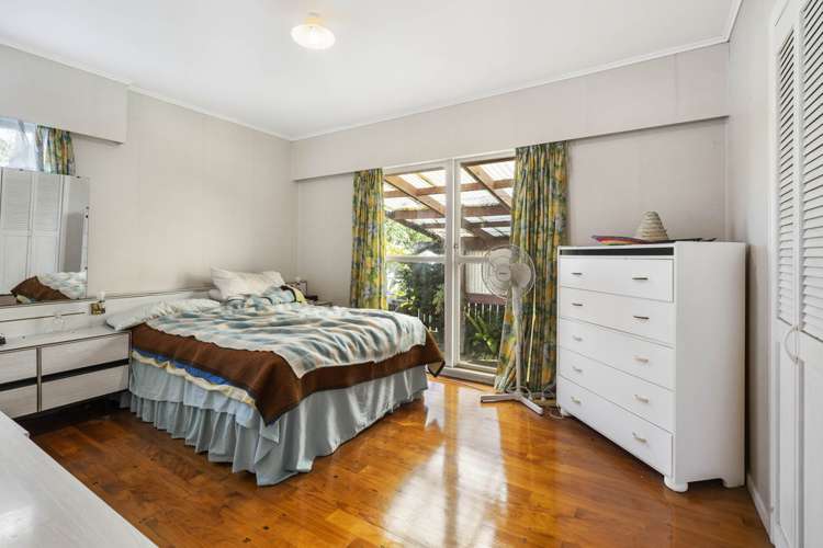 22 Brennan Avenue Te Atatu Peninsula_10