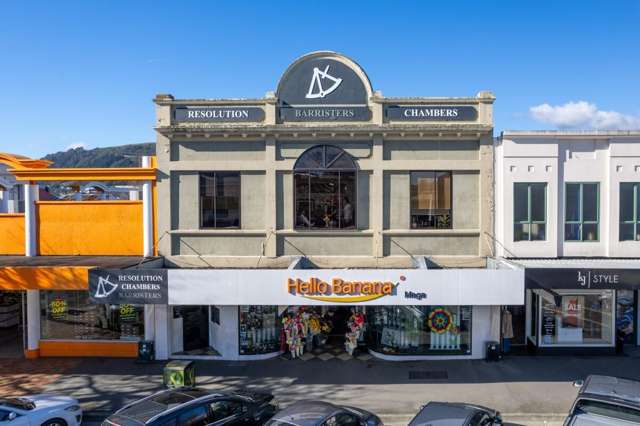 Standout Commercial Investment