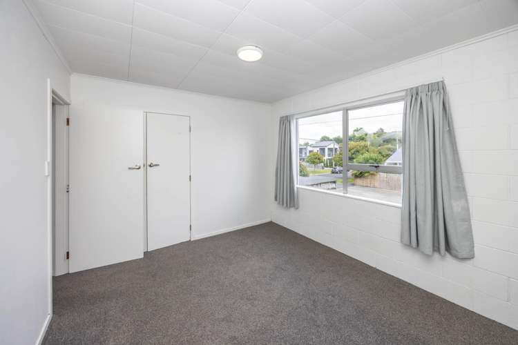 Units 1-10 at 11 Coates Street Hamilton East_7