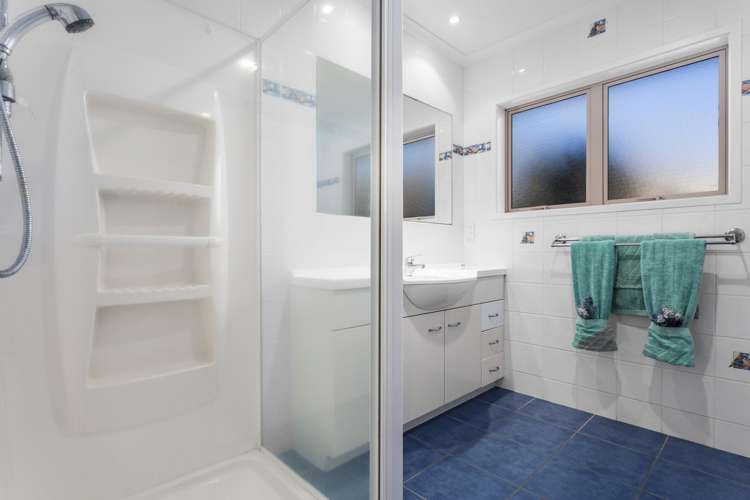 152 Ocean Road Ohope_11