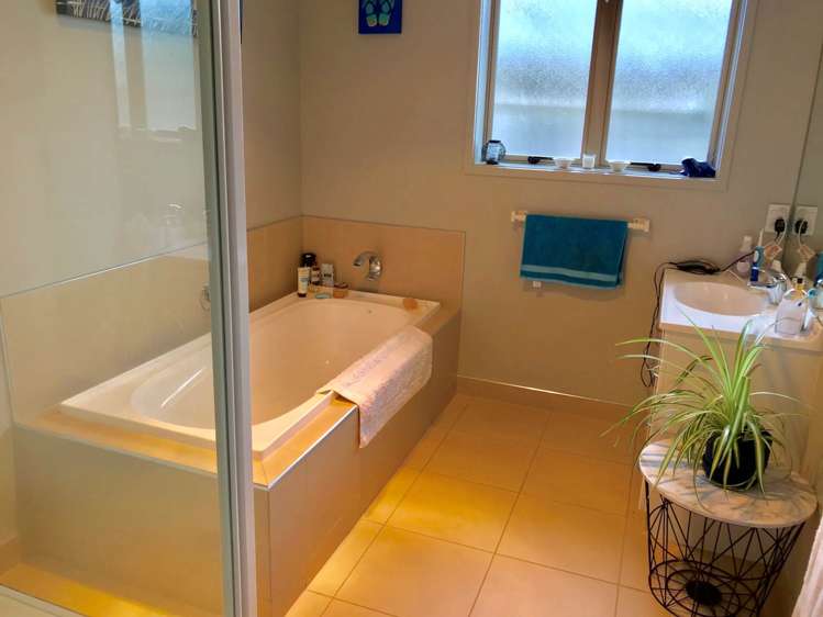 17 Mccall Drive Waiuku_5