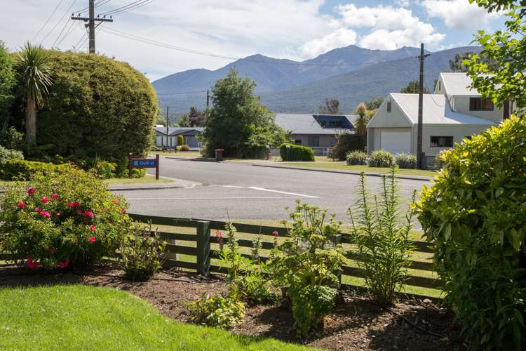 7 Quill Street Te Anau_16