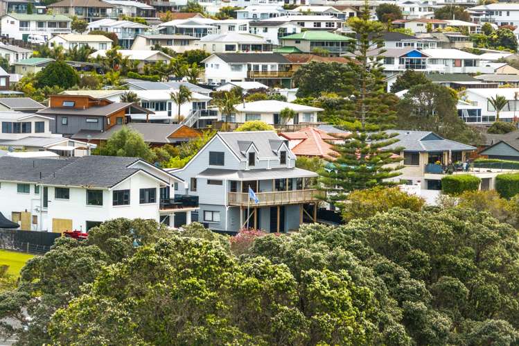 6 Sunrise Boulevard Snells Beach_19