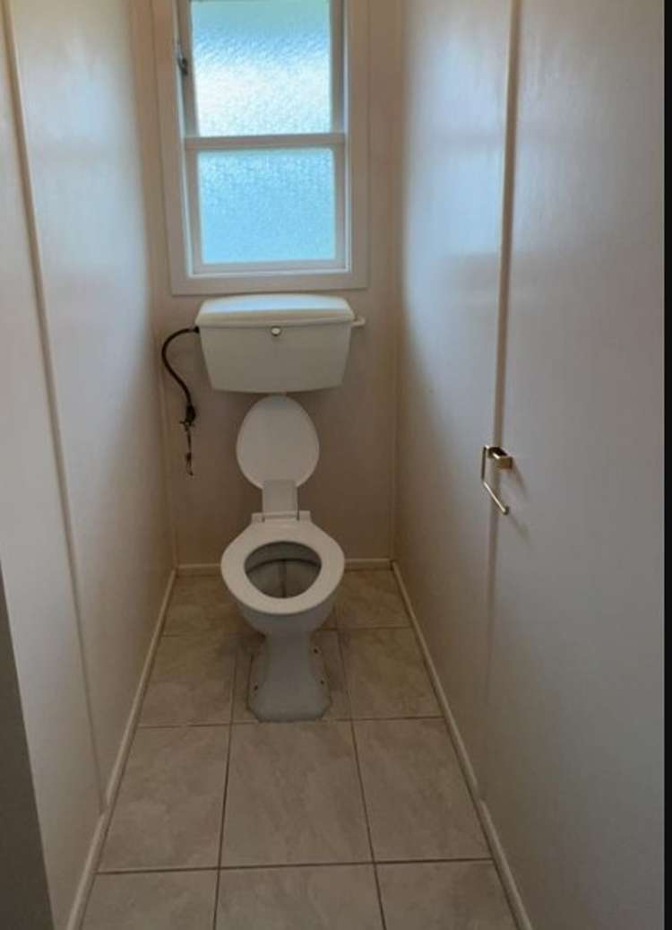 54 Mere Road 11210_12