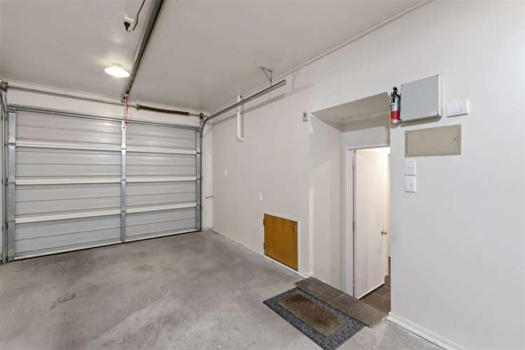 2/14 Aramoana Avenue Devonport_12