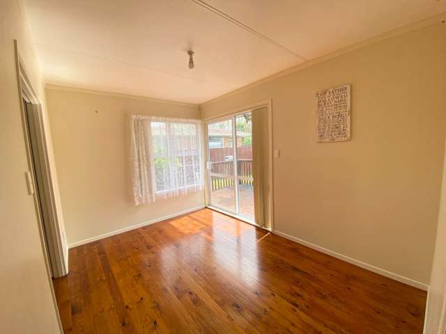 24 Blampied Road Otara_3