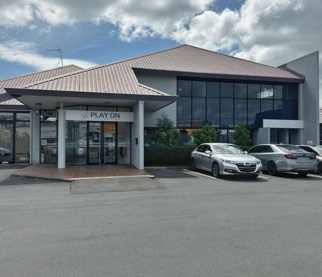 Prime Office Showroom at 101 Wairau Road