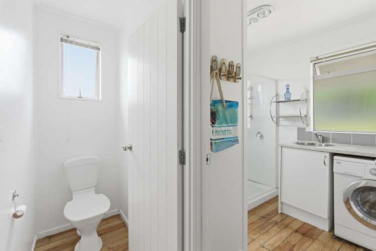 45 Seaview Road Cable Bay_13