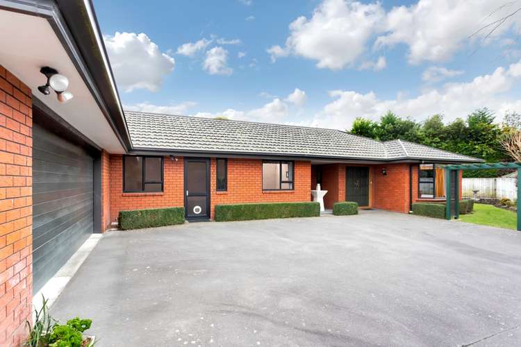 32 Taranaki Drive Woodend_18