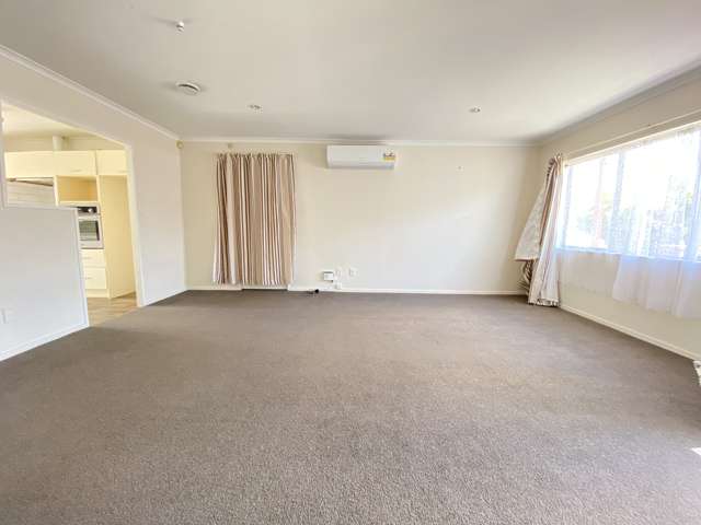 15 Dunbarton Dr Ranui_1