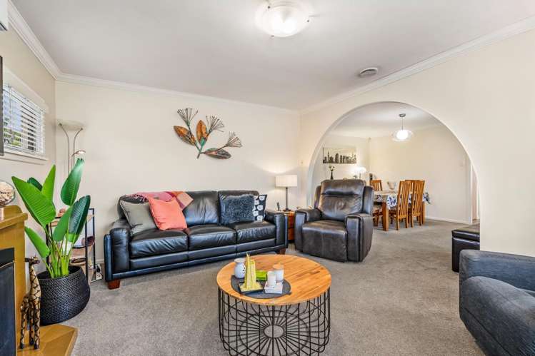 9 Montgomery Avenue Onerahi_4