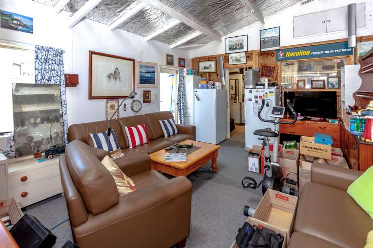 40 Seaview Avenue Te Puru_21