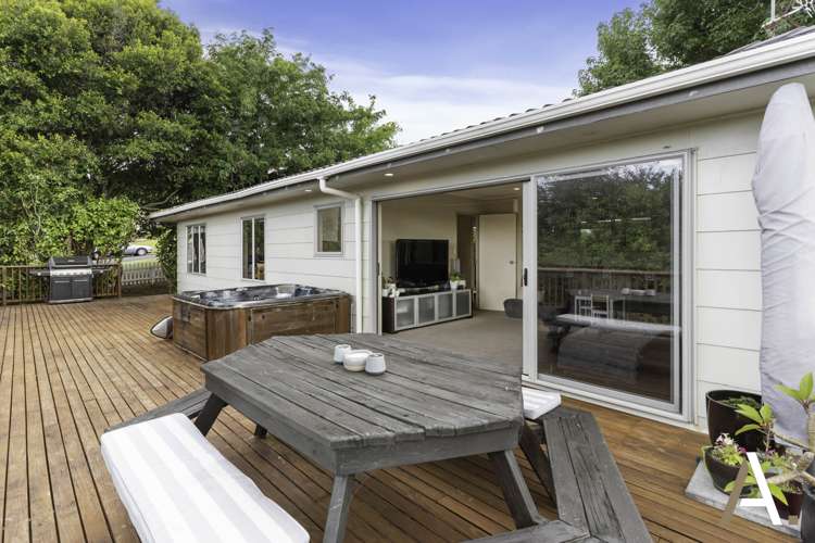 42 Banyan Drive Totara Heights_13