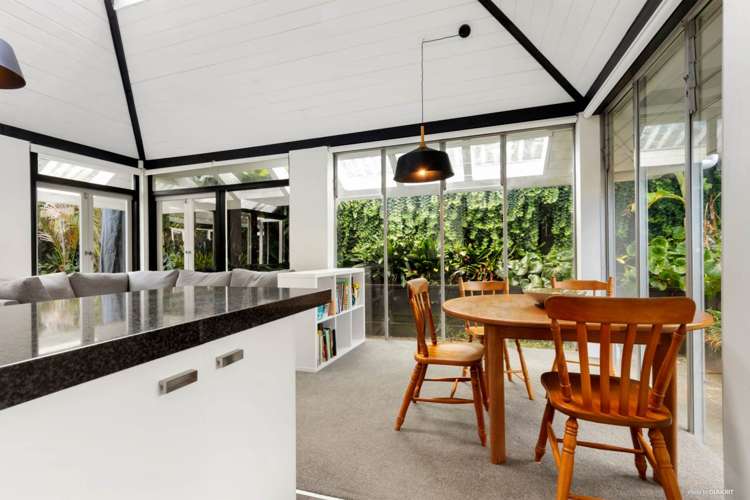 26 Fairholme Avenue Epsom_7