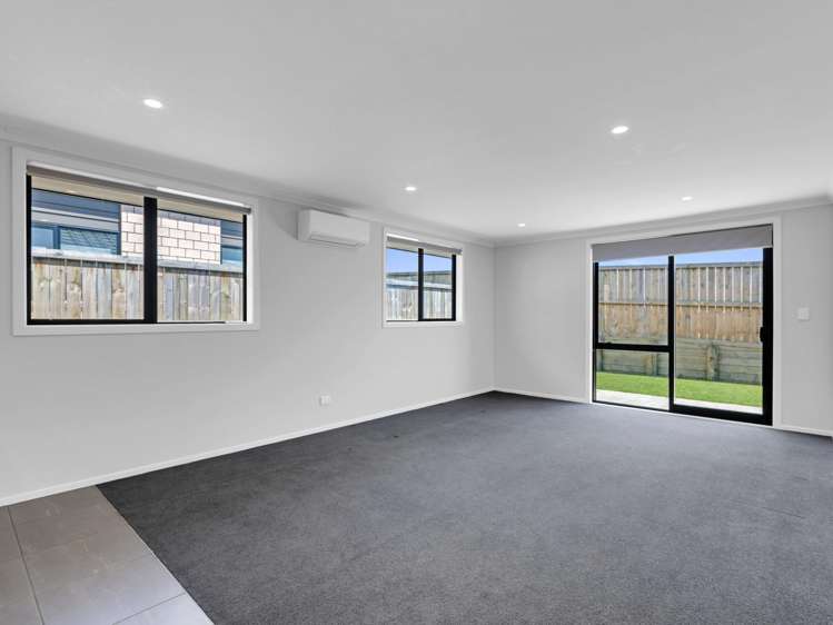 31 Waruhia Crescent Rototuna North_7