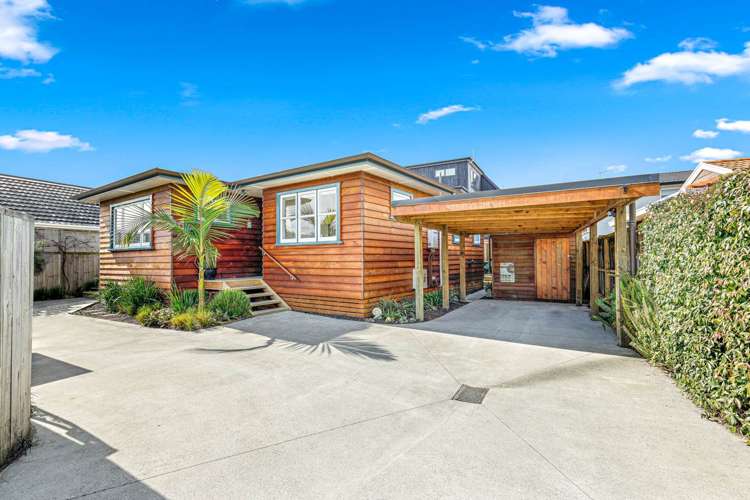 5a Pine Road Orewa_0
