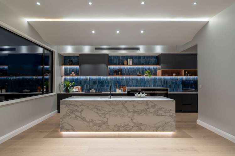 6 Humenga Place Long Bay_16