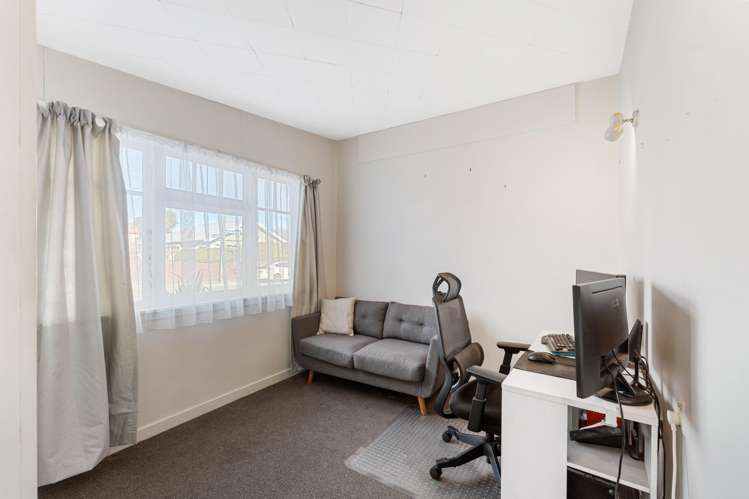 73 Avalon Street Richmond_8