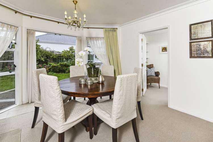 213 East Coast Road Castor Bay_9