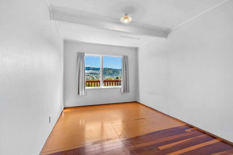 44 Hilltop Avenue Morningside_18