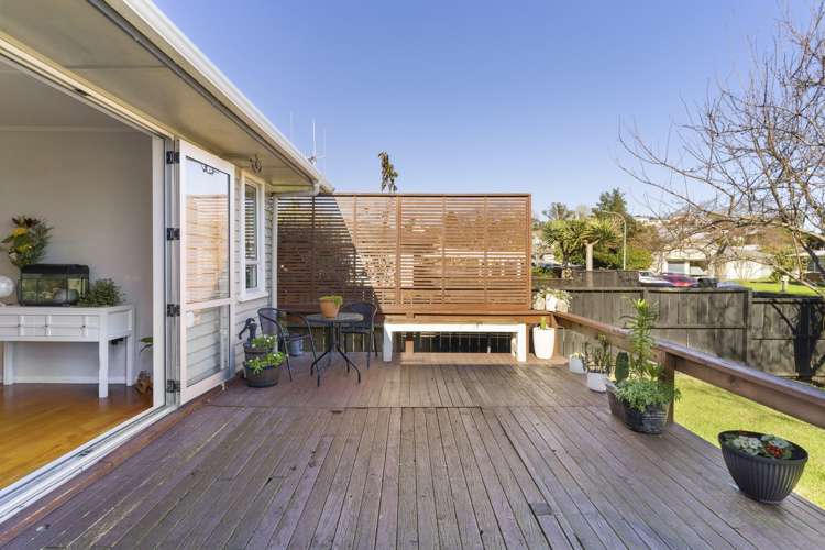15a Queen Road Bellevue_12