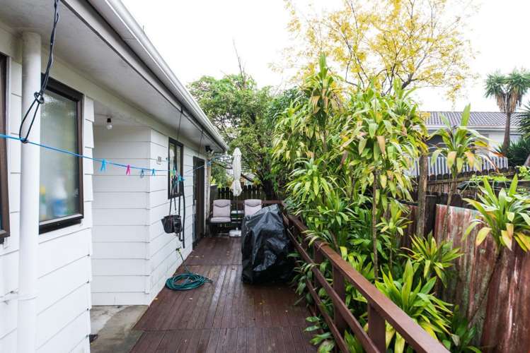 2/17 Chislehurst Street Henderson_14